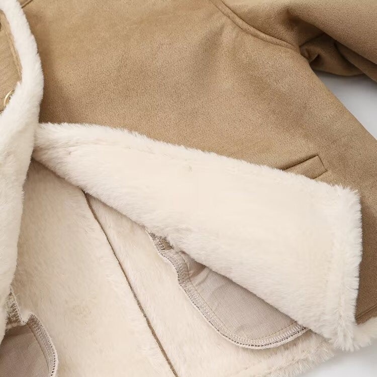 Sweter Literary Retro Loose Fit – Camel