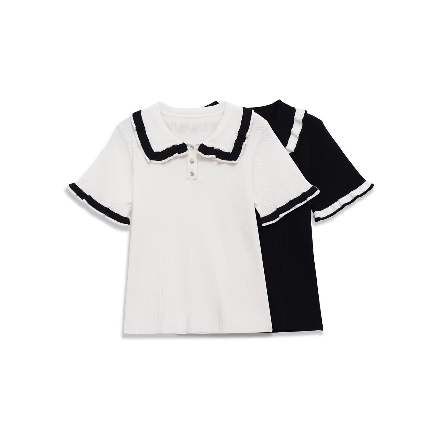 Fashionable T-shirt with a polo collar